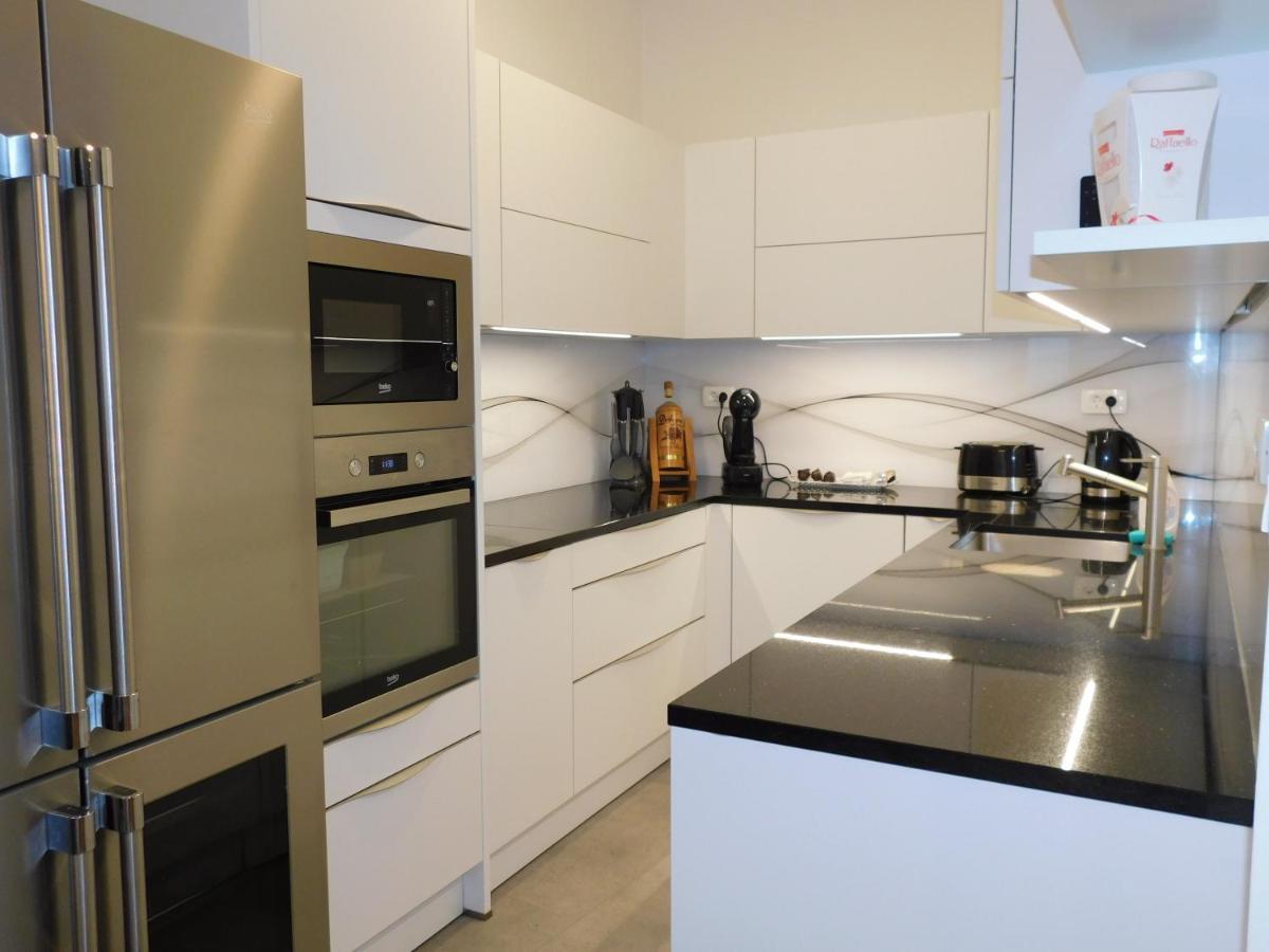 Modern Apartment Hrenova Street Ljubljana Ngoại thất bức ảnh