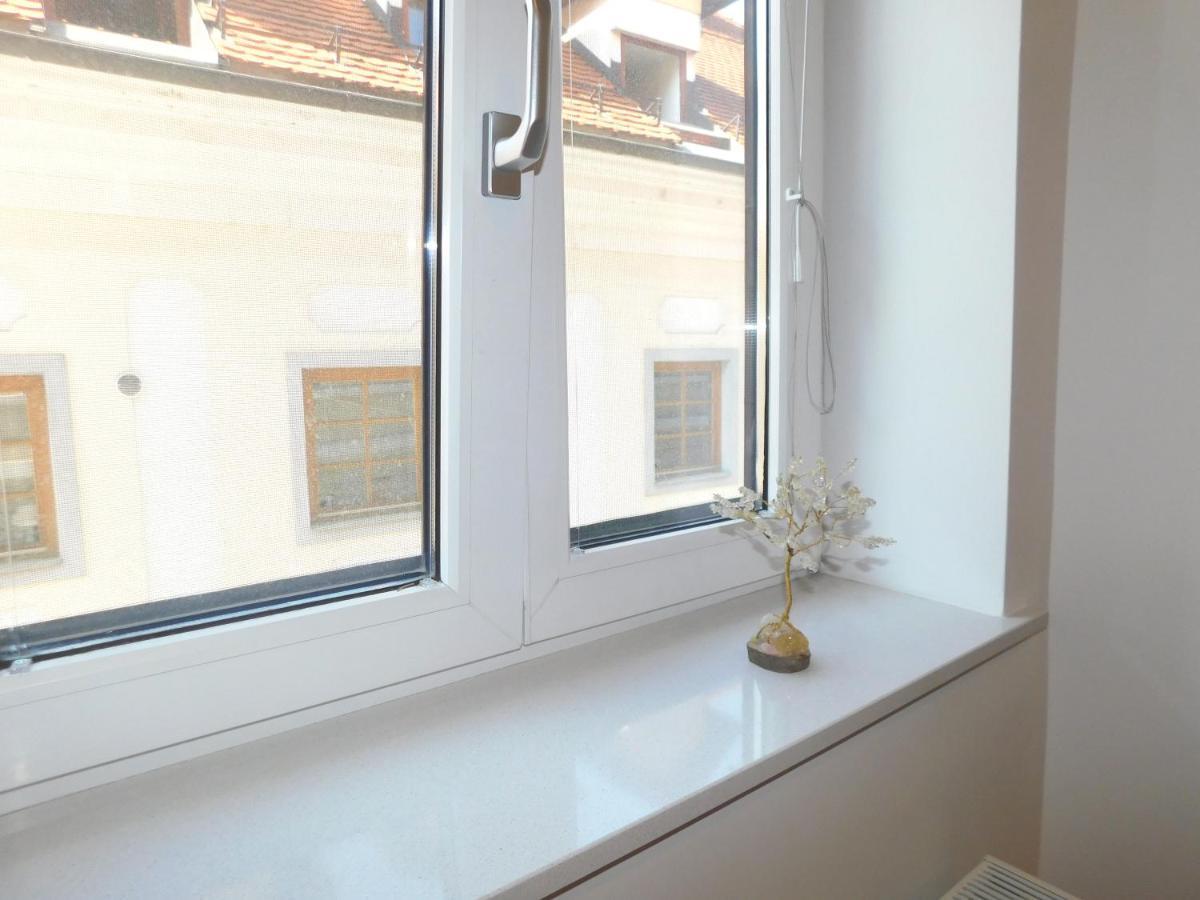 Modern Apartment Hrenova Street Ljubljana Ngoại thất bức ảnh